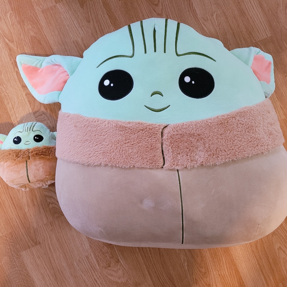 Baby yoda plush